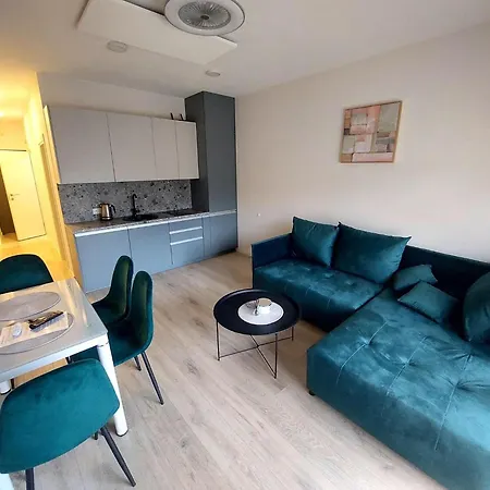 Apartamentai Apartament *